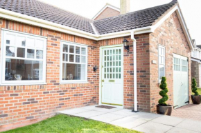 Northern Hideaways Shore Cottage, Beadnell